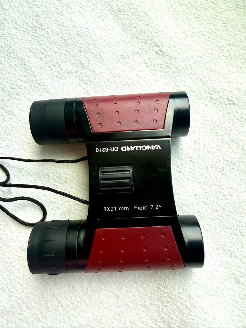 Vanguard DR-8210 8x21 Compact Binoculars in Red and Black w/Case